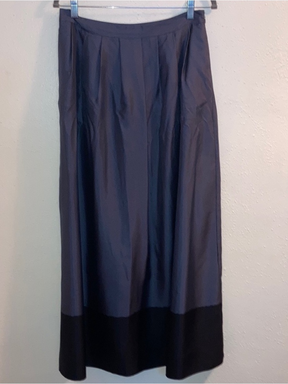 100% Silk Banana Republic Heritage Collection Maxi Skirt
